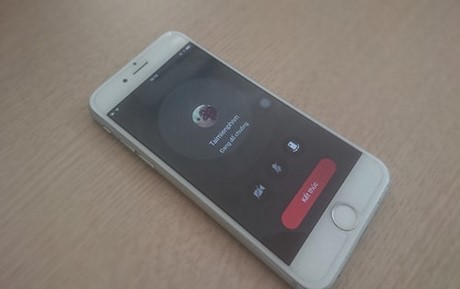 goi video zalo tren iphone